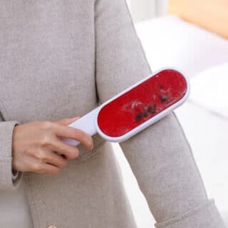 Brosse Anti-Poils Magique Réutilisable — Petzy.ma Maroc
